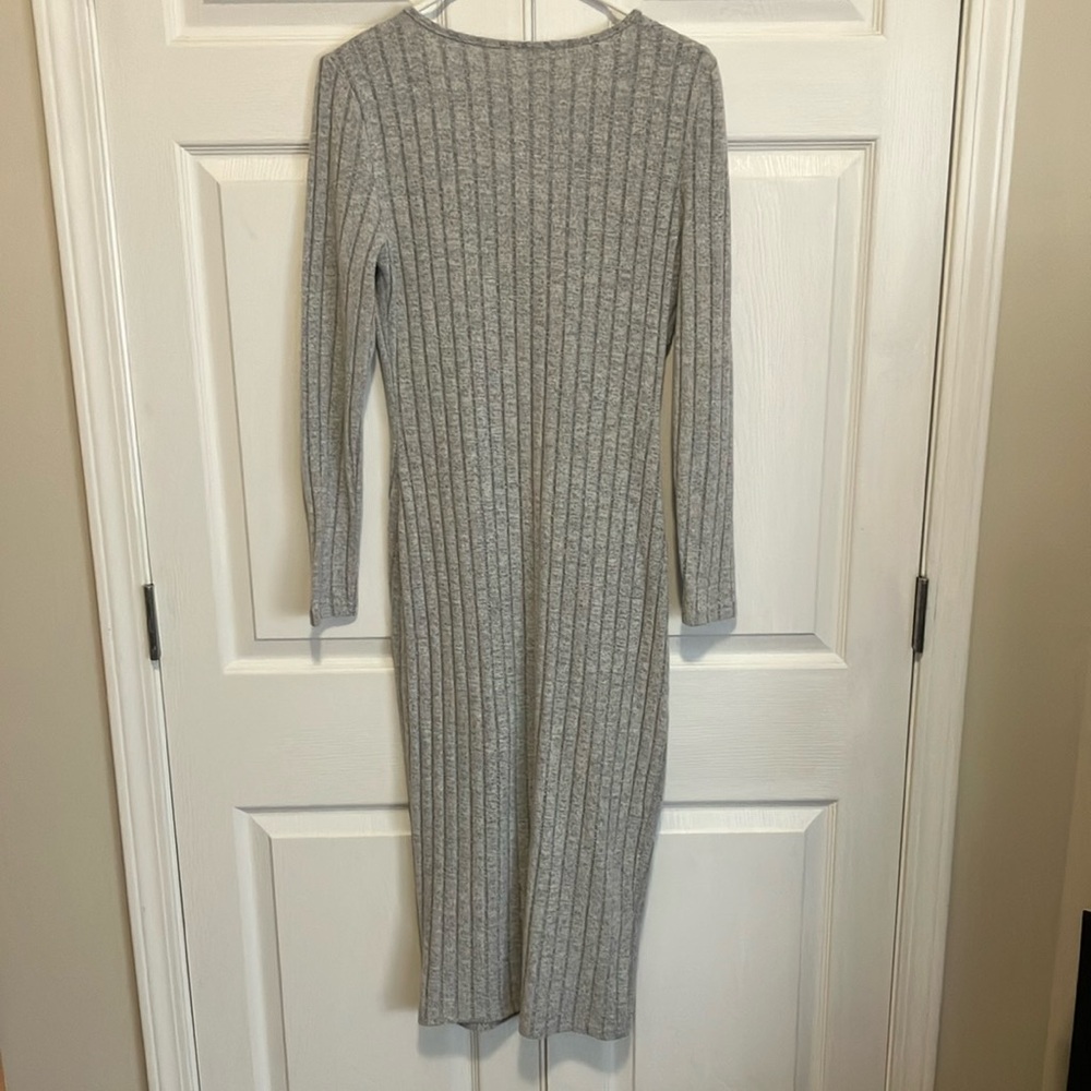 Gray Ribbed Button-Down Dress - Picture 3 of 3